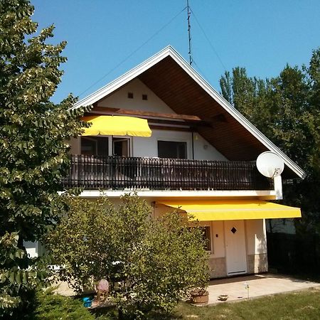 Appartments Hungaroland Balatonbereny Ngoại thất bức ảnh