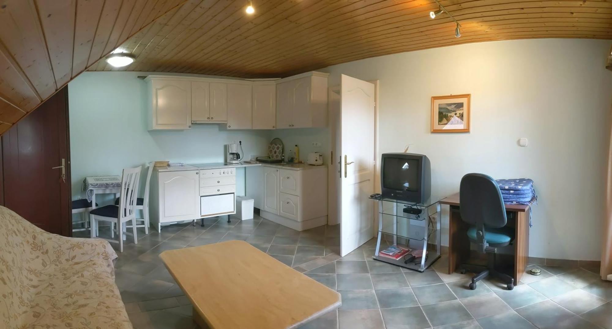 Appartments Hungaroland Balatonbereny Ngoại thất bức ảnh