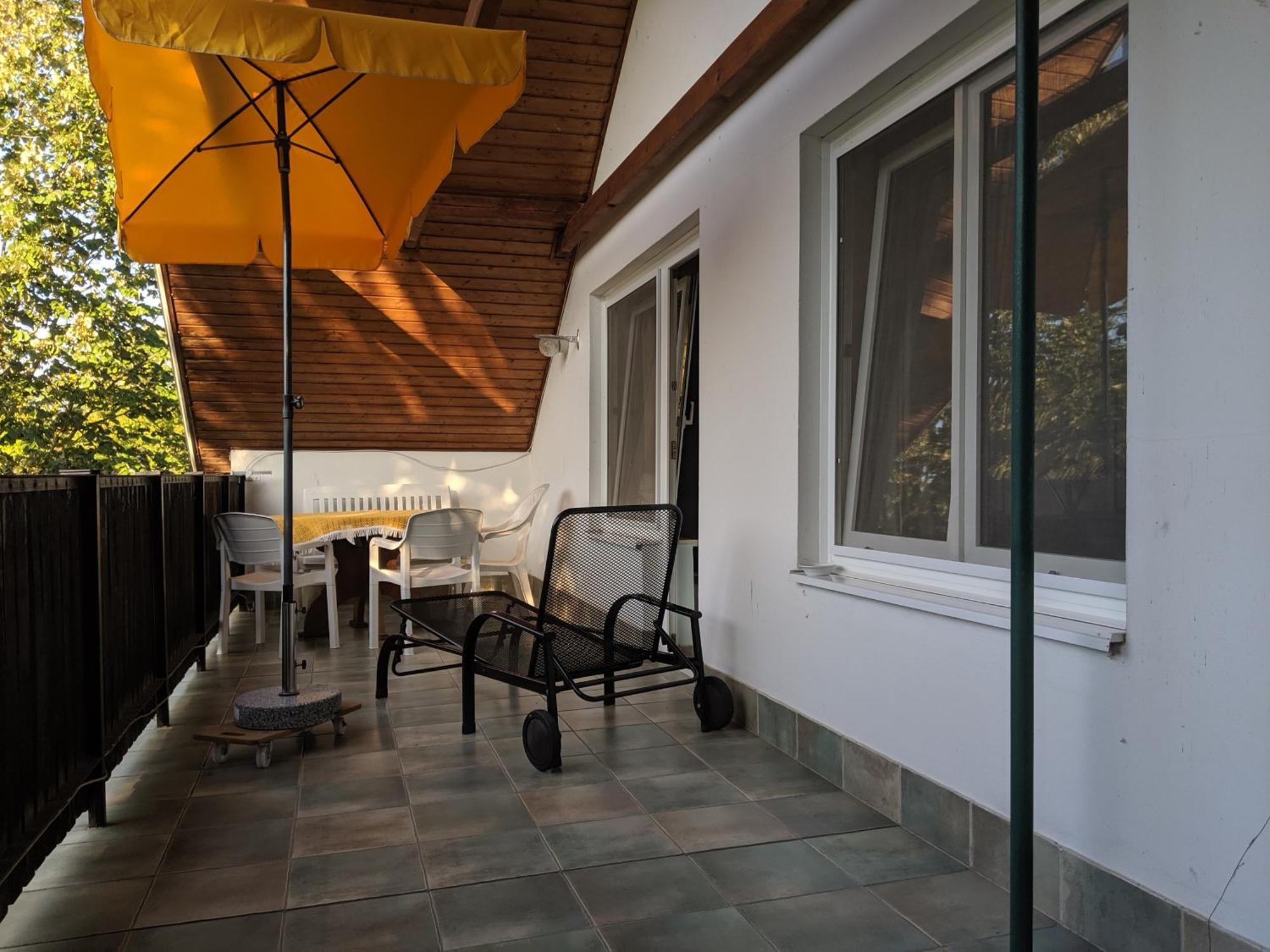 Appartments Hungaroland Balatonbereny Ngoại thất bức ảnh